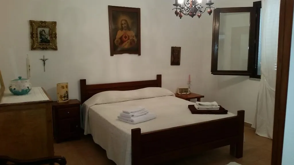 Bed and Breakfast Perla Torpè 0*,  Italia
