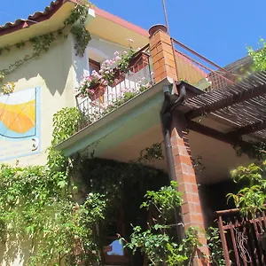 Nonna Lelletta Bed & Breakfast